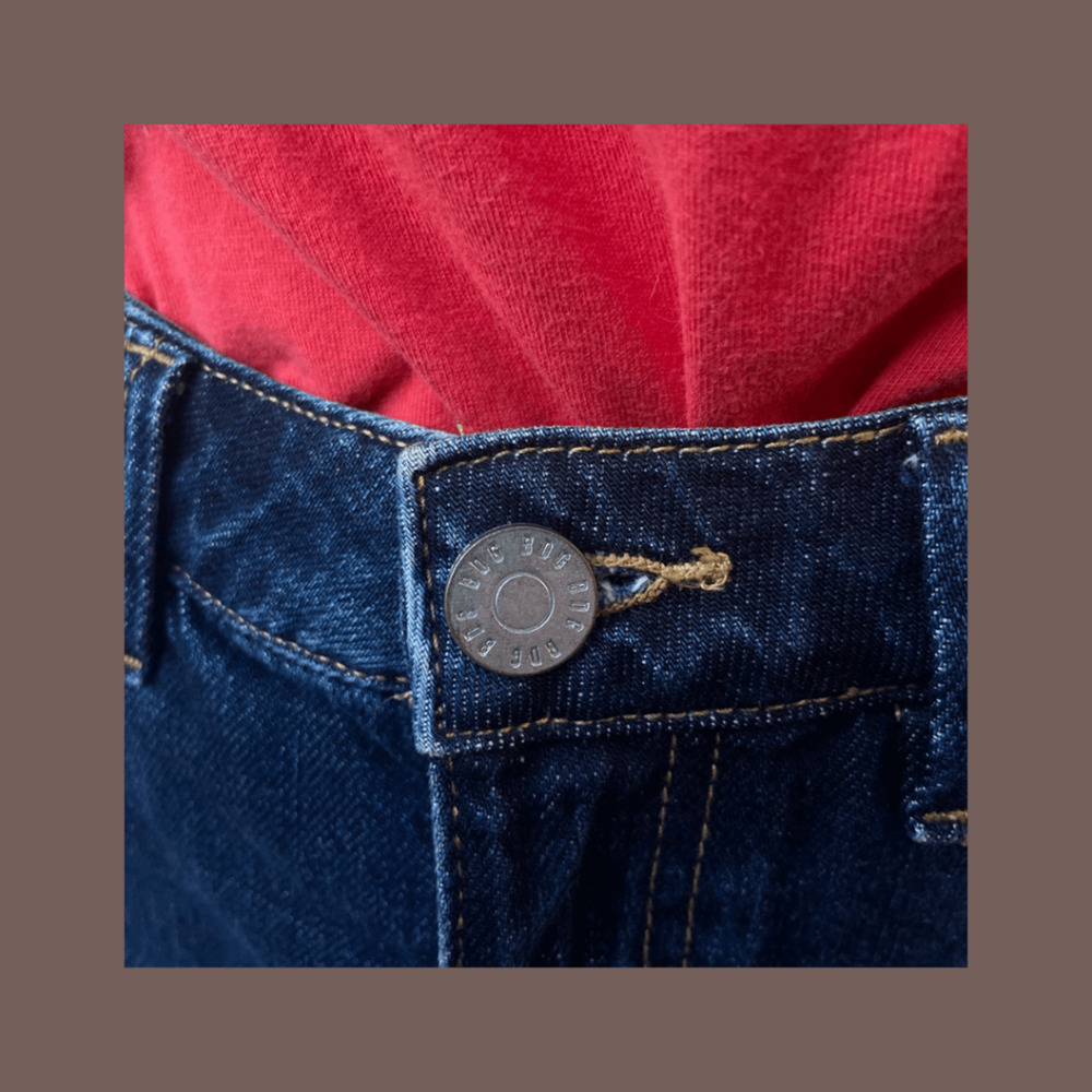 BDG Denim Mini Skirt | Dark Wash Raw Hem | Size XS | Vintage - Picture 4 of 4